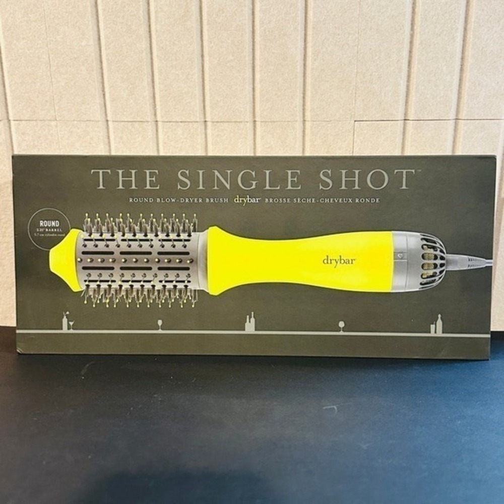 Drybar The Single Shot Round Blow Dryer Brush - New